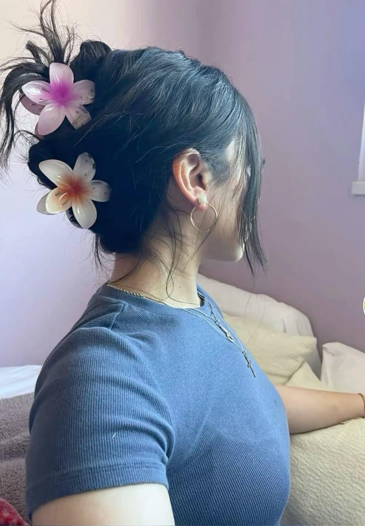 Double Claw Clip Hairstyle