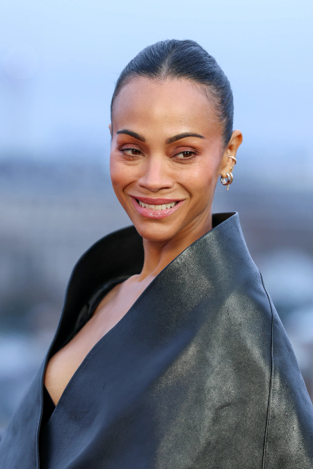 Zoe Saldana Half-Up, Half-Down Sleek Ponytail