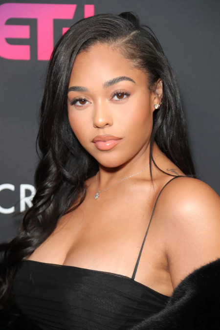 Jordyn Woods body wave hair