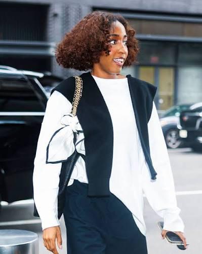 Ayo Edebiri curly bob