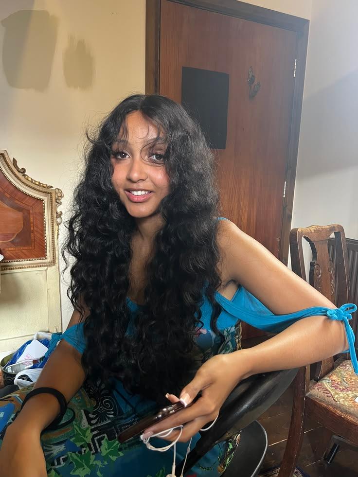 Long Wavy Black Hair